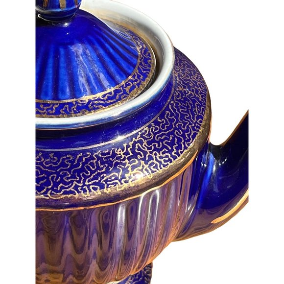 Vintage Cobalt Blue Hall Teapot Los Angeles Gold Trim Ribbed 083 READ - Picture 2 of 11